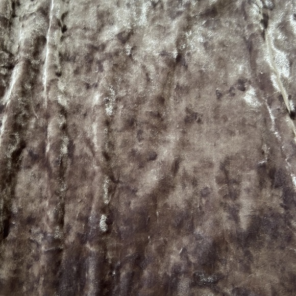 ⭐️NWT! Michelle by Commune- Fidelity crushed velvet Slip Dress! - Picture 7 of 11